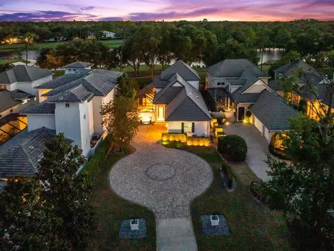 9744 Covent Garden Dr, Orlando, FL 32827