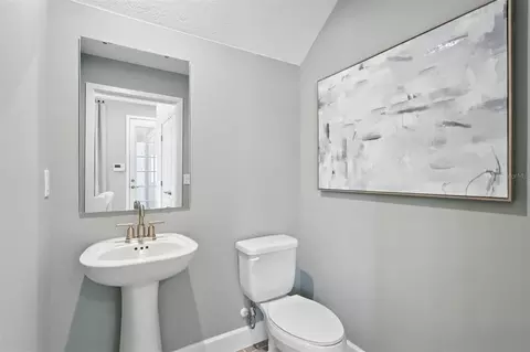 Bath - 1475 Seashore Cir, Celebration, FL 34747 photo 3 of 3