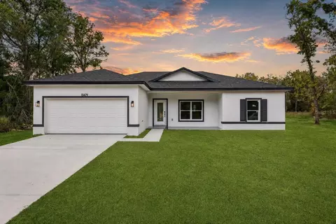 15479 SE 115 Place Rd, Ocklawaha, FL 32179