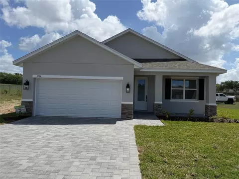 3784 Watercliff Cir, Grand Island, FL 32735