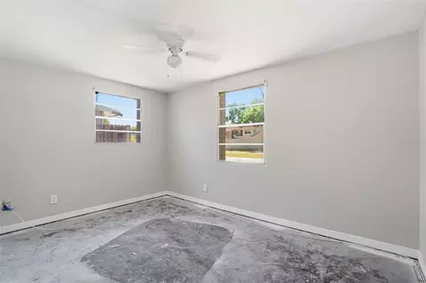 5711 64th Ave N, Pinellas Park, FL 33781