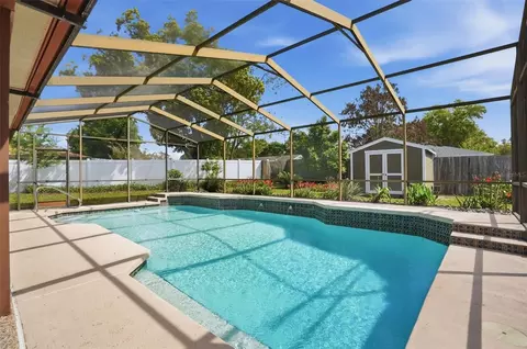 8040 Towne Ct, Orlando, FL 32818