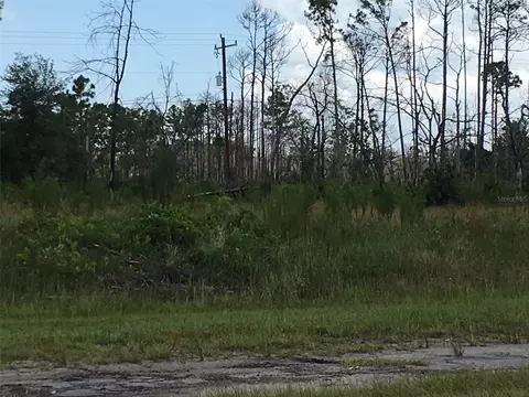 122 Japonica Dr, Indian Lake Estates, FL 33855