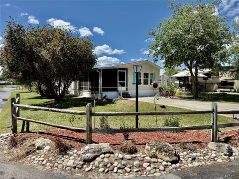 3012 NE 104th Ave, Silver Springs, FL 34488