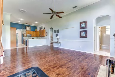 Living - 918 Algare Loop, Windermere, FL 34786 photo 6 of 10