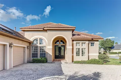 Exterior - 918 Algare Loop, Windermere, FL 34786 photo 5 of 8
