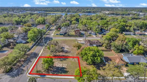 18 N Line Dr, Apopka, FL 32703