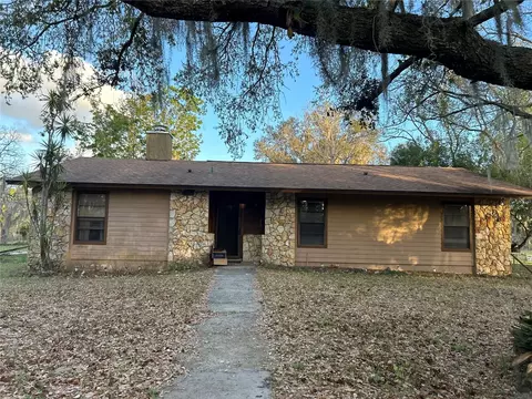 1351 Biwood Dr, Geneva, FL 32732
