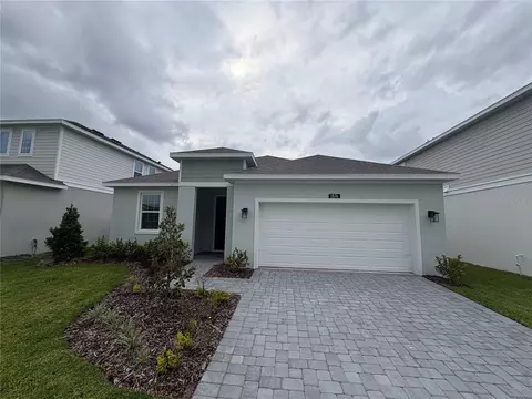 1876 Columbus Path, Saint Cloud, FL 34771