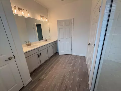 Bath - 1876 Columbus Path, Saint Cloud, FL 34771 photo 6 of 7