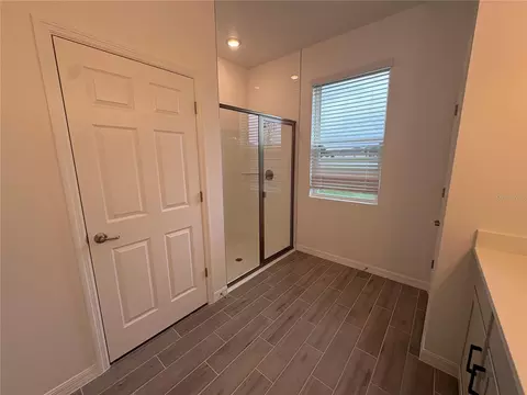 Bath - 1876 Columbus Path, Saint Cloud, FL 34771 photo 7 of 7