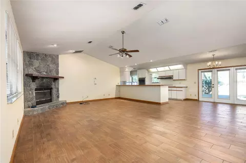Living - 15181 NE 9th St, Williston, FL 32696 photo 1 of 7