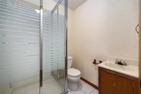Bath - 15181 NE 9th St, Williston, FL 32696 photo 1 of 6