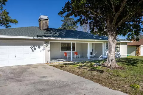 Exterior - 15181 NE 9th St, Williston, FL 32696 photo 4 of 11