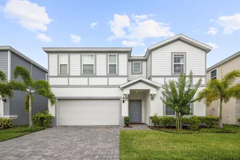 2320 Lelani Cir, Davenport, FL 33897