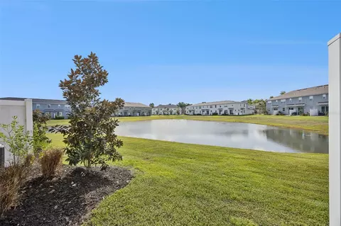 Exterior - 759 Spring Palms Loop, Orlando, FL 32828 photo 4 of 4