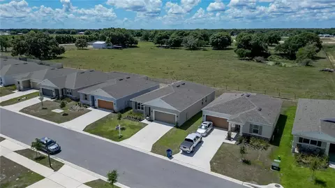 661 Crown Rose Dr, Eagle Lake, FL 33839