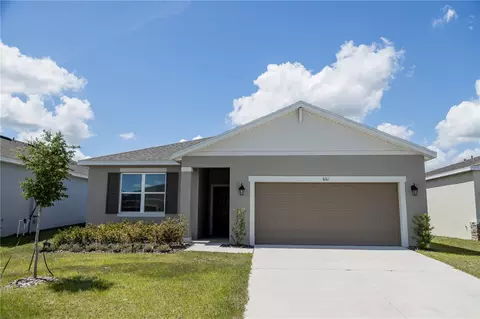 661 Crown Rose Dr, Eagle Lake, FL 33839