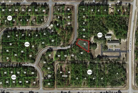 6477 N Elnora Way, Dunnellon, FL 34433
