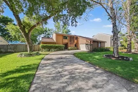 916 E Cleveland St, Apopka, FL 32703