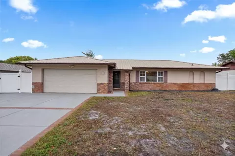 7529 Village Green Dr, Winter Park, FL 32792