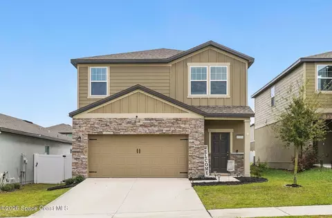 2024 Hemingway Cir, Groveland, FL 34736