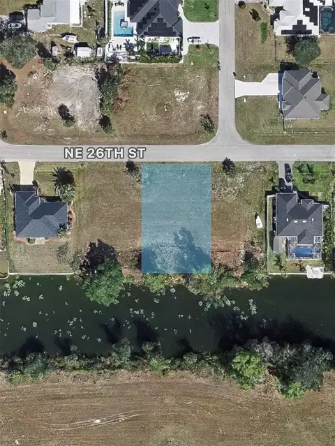 2142 NE 26th St, Cape Coral, FL 33909