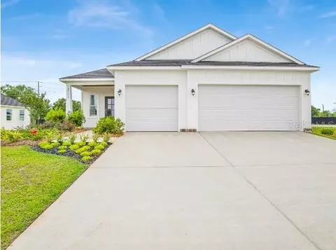 28 Wood Acre Ln, Palm Coast, FL 32164