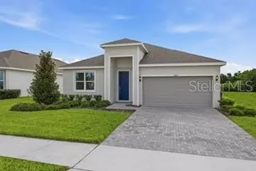 2605 Priya Dr, Tavares, FL 32778