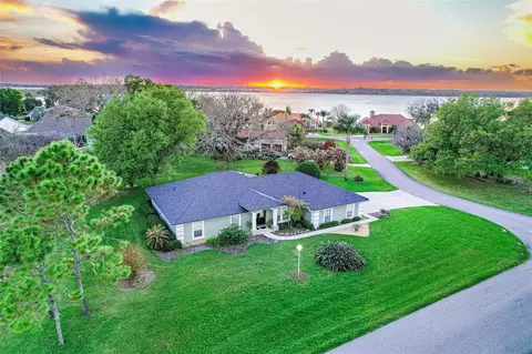103 Glistening Dr, Auburndale, FL 33823