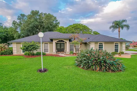 103 Glistening Dr, Auburndale, FL 33823
