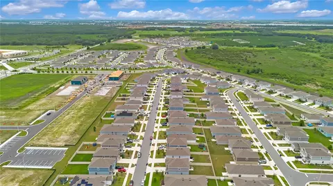 View/Area - 961 Harold Pass, Winter Haven, FL 33884 photo 7 of 8