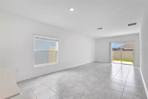 Living - 961 Harold Pass, Winter Haven, FL 33884 photo 2 of 2