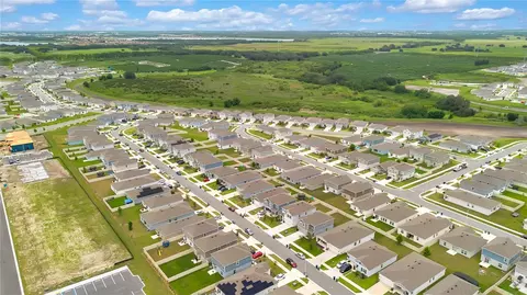 View/Area - 961 Harold Pass, Winter Haven, FL 33884 photo 6 of 8