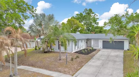3925 De Kalb Dr, Orlando, FL 32839