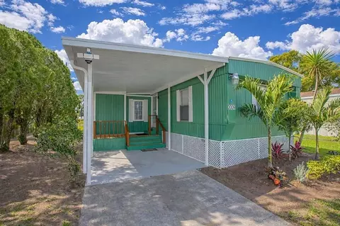 2009 Pine St, Saint Cloud, FL 34769 photo 13