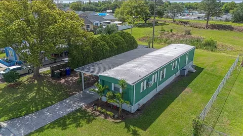 2009 Pine St, Saint Cloud, FL 34769 photo 14