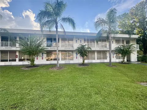 2930 Polynesian Isle Blvd #107, Kissimmee, FL 34746