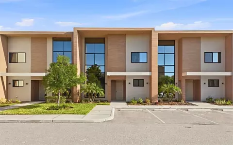 7455 Brooklyn Dr, Kissimmee, FL 34747