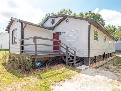 23548 Franklin Ave, Sorrento, FL 32776