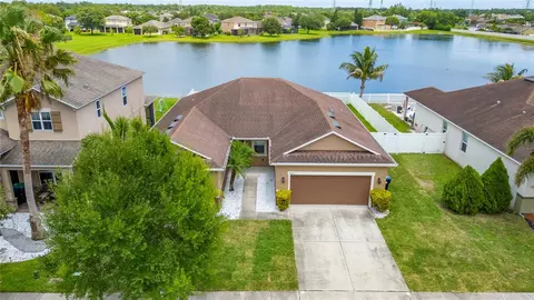 View/Area - 12845 Sawgrass Pine Cir, Orlando, FL 32824 photo 1 of 11