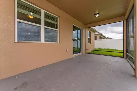 Exterior - 12845 Sawgrass Pine Cir, Orlando, FL 32824 photo 2 of 8