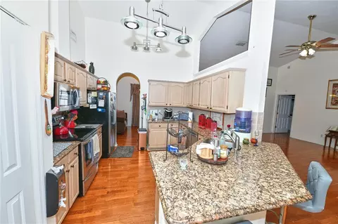 Kitchen - 103 Olympus Dr, Ocoee, FL 34761 photo 1 of 6
