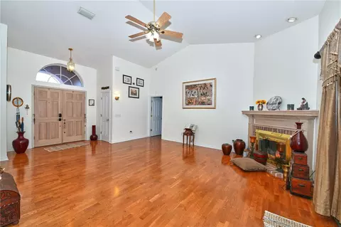 Living - 103 Olympus Dr, Ocoee, FL 34761 photo 2 of 3