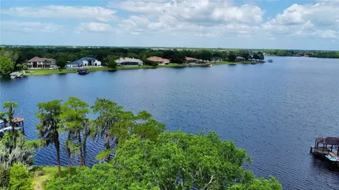 View/Area - 2068 Roberts Point Dr, Windermere, FL 34786 photo 9 of 11