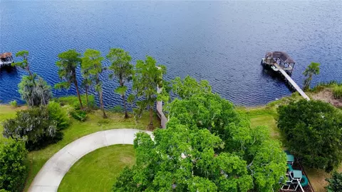 View/Area - 2068 Roberts Point Dr, Windermere, FL 34786 photo 8 of 11