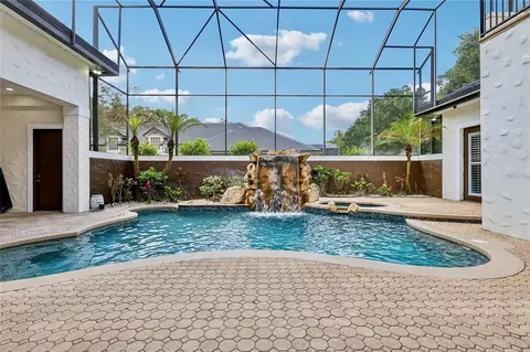 Exterior - 2068 Roberts Point Dr, Windermere, FL 34786 photo 4 of 14
