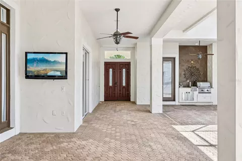 Entry Way - 2068 Roberts Point Dr, Windermere, FL 34786 photo 3 of 3
