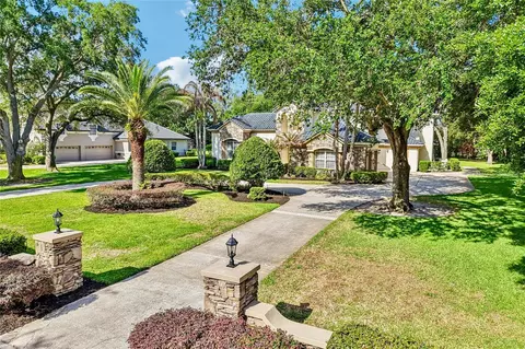 Exterior - 2068 Roberts Point Dr, Windermere, FL 34786 photo 9 of 14