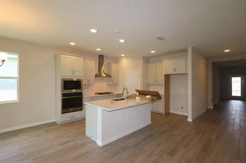 Kitchen - 1302 Hyde St, Saint Cloud, FL 34771 photo 3 of 3
